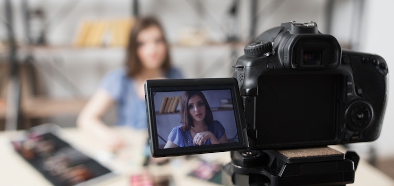 7 tips for engaging employee training videos