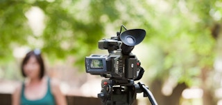 4 Reasons to Invest in Live Video Streaming